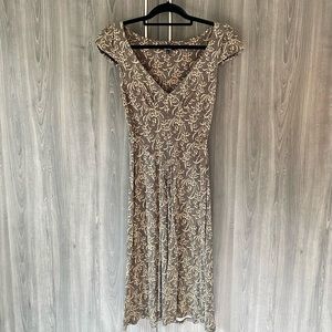 Betsy Johnson New York Floral tie waist midi dress size Small